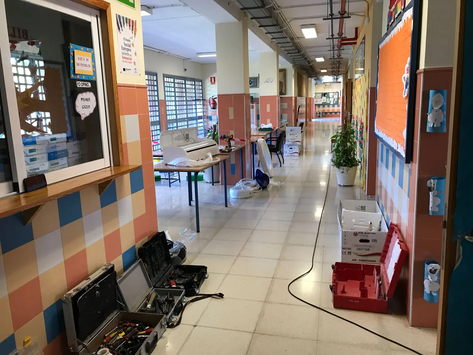 trabajos trabajos en pasillo